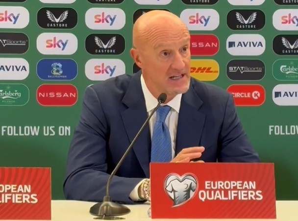 悲观, 日讯, 球迷